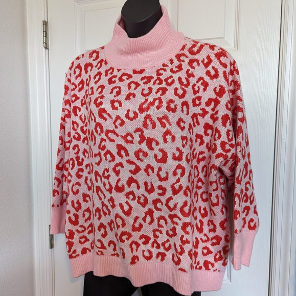 Cabana by Crown & Ivy Sweater - Picture 2 of 3